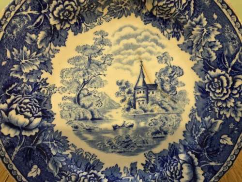 SIDE PLATE=ARABIA=FINLAND=SUOMI=BLUE and WHITE=CASTLE ON THE LAKE SCENE=BOATING=TREES=FISHING!!!