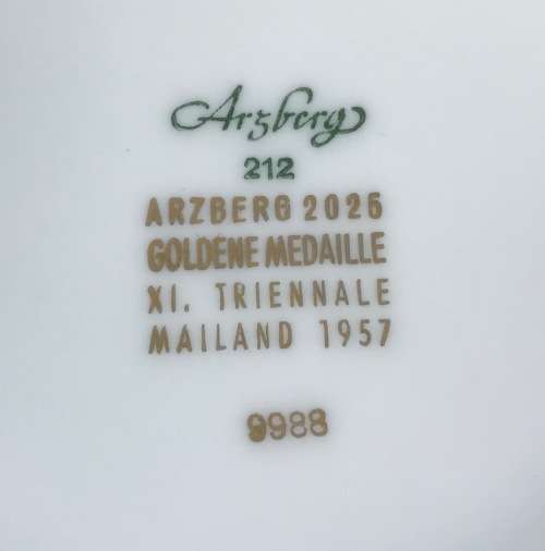 ARZBERG TEA SERVICE 24 piece 212 GOLDENE MEDAILLE XI. TRIENNALE MAILAND 1957 9988 UNUSUAL + STUNNING