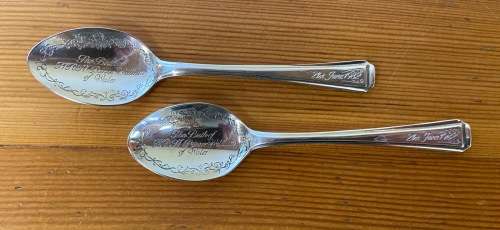 SILVER PLATED COMMEMORATIVE TEASPOONS PAIR 2 THE BIRTH OF HRH PRINCE WILLIAM OF WALES 21st JUNE 1982