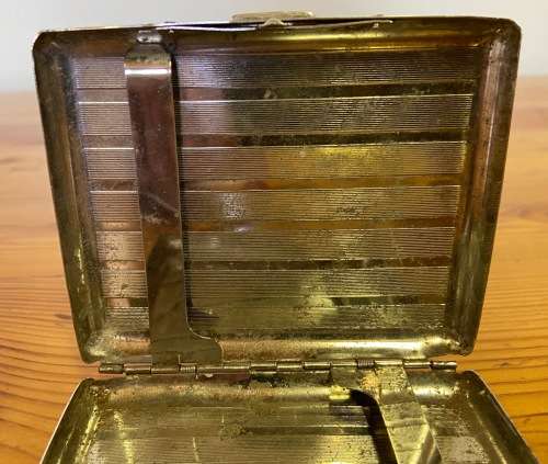 SILVER PLATED CIGARETTE CASE HOLDER SPRUNG HOLDERS CLIP CLOSURE