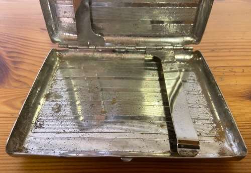 SILVER PLATED CIGARETTE CASE HOLDER SPRUNG HOLDERS CLIP CLOSURE