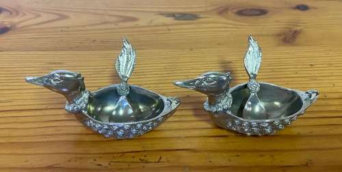 JENNA CLIFFORD=PEWTER=950=PAIR of FLOATING DUCK OPEN SALTS with MATCHING FEATHER SPOONS=STUNNING!!!!