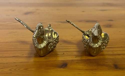 JENNA CLIFFORD=PEWTER=950=PAIR of FLOATING DUCK OPEN SALTS with MATCHING FEATHER SPOONS=STUNNING!!!!