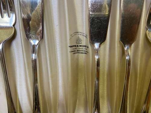 MAPPIN & WEBB=FISH KNIVES & FORKS=8 PLACE SETTING=PRINCES SILVER PLATE=REG. No. 664260=HIGH QUALITY!