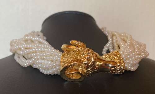 CAROLEE JEWELLERY USA 24 STRAND GLASS FAUX PEARL CHOKER NECKLACE RAMS HEAD CLASP 70`s STUNNING!!!!!!