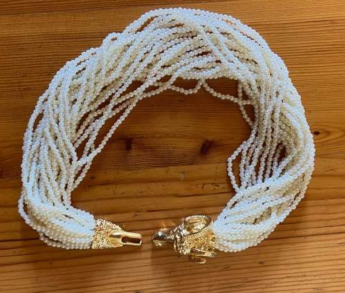 CAROLEE JEWELLERY USA 24 STRAND GLASS FAUX PEARL CHOKER NECKLACE RAMS HEAD CLASP 70`s STUNNING!!!!!!