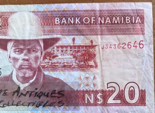 BANK OF NAMIBIA TWENTY NAMIBIAN DOLLARS N$20 INTERNATIONAL AFRICAN BANKNOTE A34907968 RED HARTEBEEST