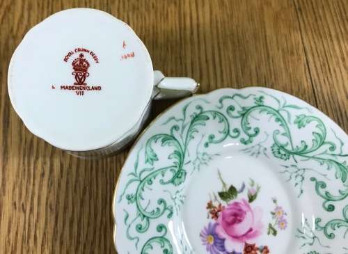 DEMITASSE COFFEE CUP + SAUCER EXPRESSO ROYAL CROWN DERBY RUTLAND PATTERN GREEN A495 FLORAL RARE!!!!!