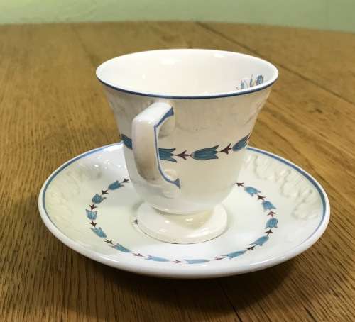 WEDGWOOD CORINTHIAN EVENLODE Demitasse Coffee Cup + Saucer EXPRESSO England USA PATENT IMPRESS 9147.