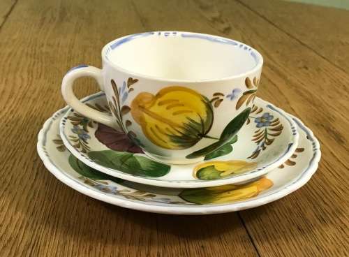 BELLE FIORE TEA TRIO SIMPSONS POTTERIES CHANTICLEER + SOLIAN WARE COBRIDGE ENGLAND FLOWERS COLOUR! 2