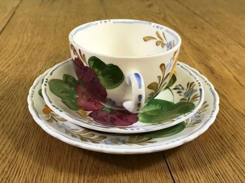 BELLE FIORE TEA TRIO SIMPSONS POTTERIES CHANTICLEER + SOLIAN WARE COBRIDGE ENGLAND FLOWERS COLOUR! 2