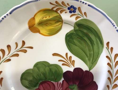 BELLE FIORE=MAIN COURSE=MEAT=DINNER PLATE=SIMPSONS POTTERY=CHANTICLEER WARE=COBRIDGE=ENGLAND=FLOWERS
