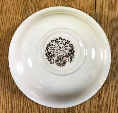 BELLE FIORI CEREAL BOWL PORRIDGE WOOD and SONS HAND PAINTED ENGLAND FLOWERS BELLE FIORE FLOWERS.