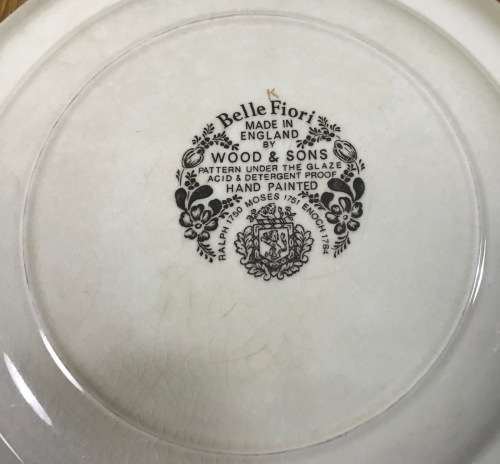 BELLE FIORI FISH ENTREE PLATE WOOD and SONS HAND PAINTED ENGLAND FLOWERS BELLE FIORE FLOWERS FLORAL.