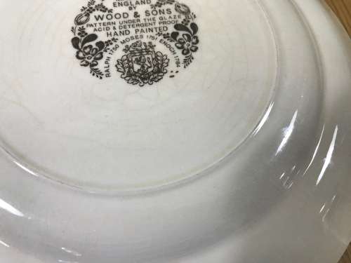 BELLE FIORI FISH ENTREE PLATE WOOD and SONS HAND PAINTED ENGLAND FLOWERS BELLE FIORE FLOWERS FLORAL.