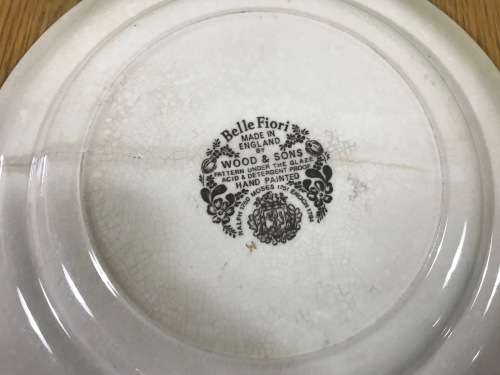 BELLE FIORI=MEAT=MAIN COURSE=DINNER PLATE=WOOD and SONS=HAND PAINTED=ENGLAND=FLOWERS=BELLE FIORE.