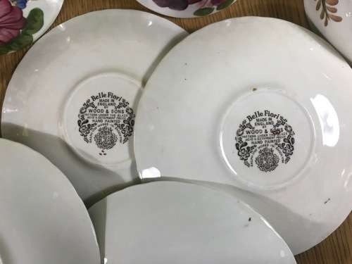 BELLE FIORI SOUP BOUILLONS + UNDER PLATES x 4 WOOD and SONS HAND PAINTED ENGLAND FLOWERS BELLE FIORE