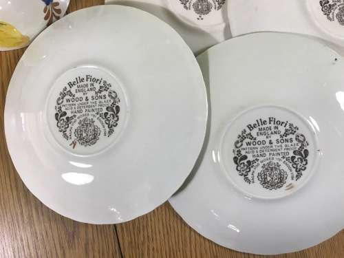 BELLE FIORI SOUP BOUILLONS + UNDER PLATES x 4 WOOD and SONS HAND PAINTED ENGLAND FLOWERS BELLE FIORE