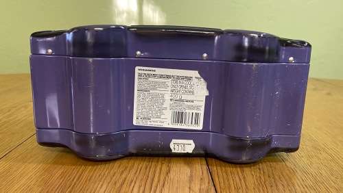TIN=WOOLWORTHS TAXI BISCUIT TIN=SMOOTH  OPERATOR=DRIVER-JAN PIEREWIET=CARRY 7 PASSENGERS=JAN-KAN!!!!