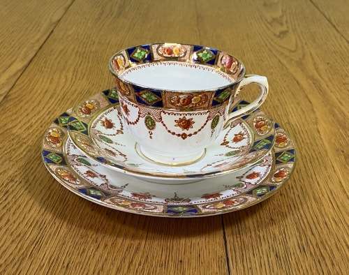 DORIC CHINA TEA TRIO`S x 6 CAKE PLATE SANDON PATTERN LONGTON ENGLAND 1926-35 Read notes.....