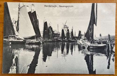 POSTCARDS x 2 BLACK and WHITE HARDERWIJK NETHERLANDS SAILING FISHING BOATS HARBOUR VIEW.