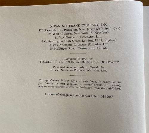 THE MODERN UNITED STATES ARMY LT. COL. KLEINMAN HOROWITZ 1st EDITION 1964 GROUND COMBAT SOLDIERS.
