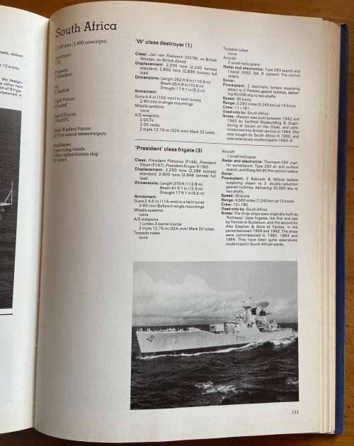 THE WORLD`S NAVIES CHRIS CHANT 19080 SHIPS SUBMARINES AIRCRAFT CARRIERS DESTROYERS A-Z COUNTRIES RSA