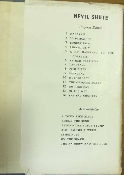 AN OLD CAPTIVITY NEVIL SHUTE 1959 FICTION NOVEL AIRPLANE FLIGHT SOUTHAMPTON.