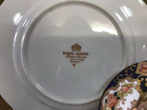 ROYAL ALBERT DERBY IMARI STYLE TEA TRIO x 1 CUP SAUCER CAKE PLATE BONE CHINA 1950`s ENGLAND FLORAL.b