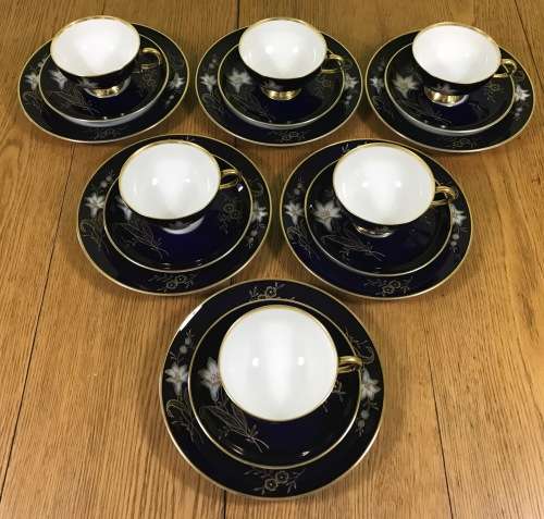 TEA TRIO`S x 6 JOHANN HAVILAND BAVARIA GERMANY COBALT and GILT LEAVES LILY WHITE FLOWERS MAGNIFICENT