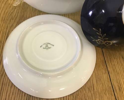 TEA TRIO`S x 6 JOHANN HAVILAND BAVARIA GERMANY COBALT and GILT LEAVES LILY WHITE FLOWERS MAGNIFICENT