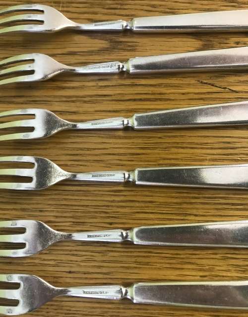 ELKINGTON & CO. SILVER PLATED FRUIT / DESSERT KNIFE + FORK SET x 6 of each 1957 BIRMINGHAM ENGLAND.