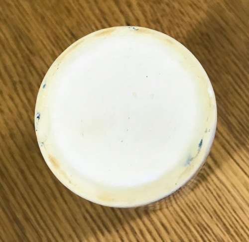 VASE SMALL SPOON HOLDER PORCELAIN BLUE AND WHITE NO NAME BRAND WINDMILLFLOWERS DUTCH!!! Read notes..