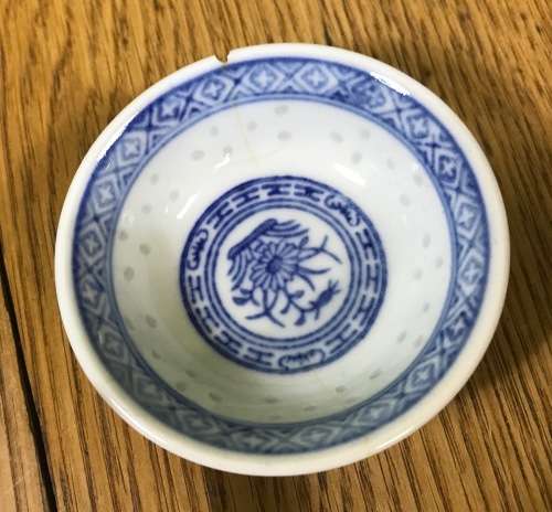 Oriental Chinese Porcelain Spoons x 2 + Bowl x 1 Made in China