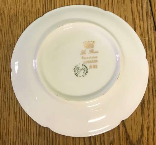 LIMOGES LA REINE French Porcelain Plate A63 FRAGONARD FRANCE GREEN and GILT BORDER 132mm Diameter