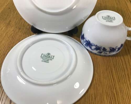 TEA for 2 TEAPOT 2 TRIOS MILK SUGAR 2 SMALL BOWLS PATRA FINE PORCELAIN THAILAND NIKKO BLUE and WHITE