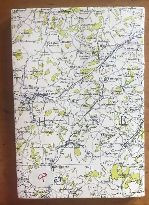 HASLEMERE GREENSAND and WOODLAND FOOTPATH GUIDE No. 32 JONATHAN EDWARDS ENGLAND 1947 62 Pages small.