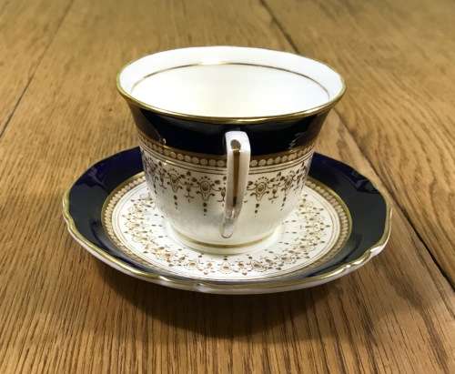 ROYAL WORCESTER ENGLAND 6 x DEMITASSE COFFEE Cups and Saucers REGENCY PATTERN EXPRESSO 1950 SCARCE!