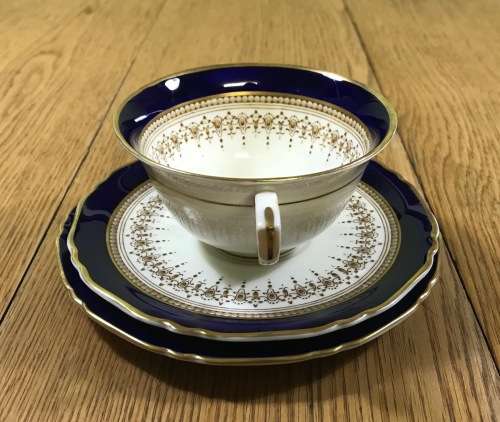 ROYAL WORCESTER ENGLAND 6 x TEA TRIO`s - Cups, Cake Plates and Saucers REGENCY PATTERN 1950 SCARCE!