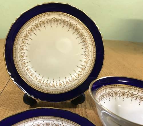 ROYAL WORCESTER ENGLAND 6 x TEA TRIO`s - Cups, Cake Plates and Saucers REGENCY PATTERN 1950 SCARCE!
