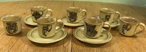 BIG FIVE LION ELEPHANT RHINO BUFFALO LEOPARD 5 x DEMITASSE COFFEE Cups and Saucers Sugar Milk Jug!!!