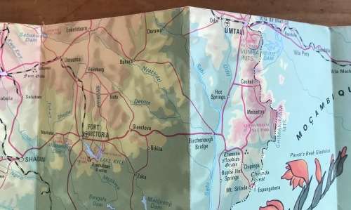 A TOURIST MAP OF RHODESIA Scale 30 Miles to 1 Inch Mardon Printer SALISBURY MILEAGE TABLE GOVERNMENT