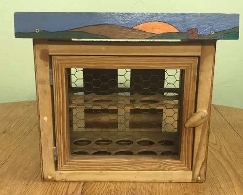 FARMYARD EGG HOUSE / HOLDER for 20 EGGS HAND PAINTED CHICKENS ON EACH SIDE and SUNRISE FRONT PANEL