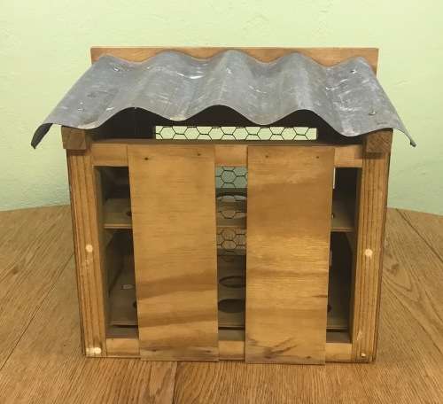FARMYARD EGG HOUSE / HOLDER for 20 EGGS HAND PAINTED CHICKENS ON EACH SIDE and SUNRISE FRONT PANEL