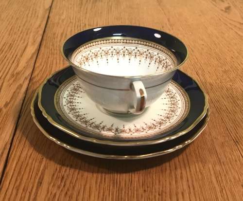 ROYAL WORCESTER ENGLAND 1 x TEA TRIO - Cup, Cake Plate and Saucer REGENCY PATTERN 1950 SCARCE! b