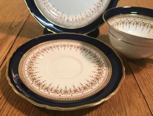 ROYAL WORCESTER ENGLAND 1 x TEA TRIO - Cup, Cake Plate and Saucer REGENCY PATTERN 1950 SCARCE! b