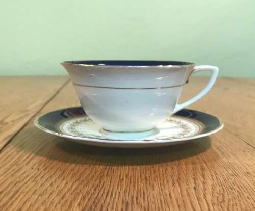 ROYAL WORCESTER ENGLAND 1 x TEA DUO - Cup and Saucer REGENCY PATTERN 1950 SCARCE! Please read notes
