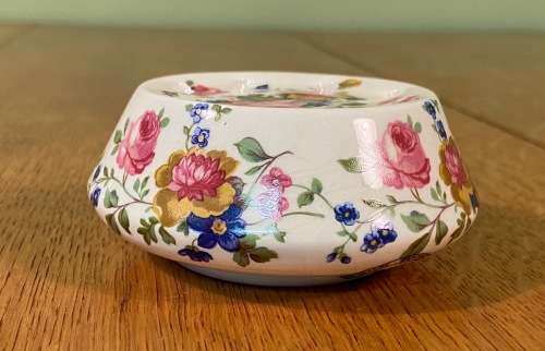POT POURRI ROUND PORCELAIN HOLDER PRINKNASH POTTERY GLOUCESTER ENGLAND ROSES & FLOWER DECORATION