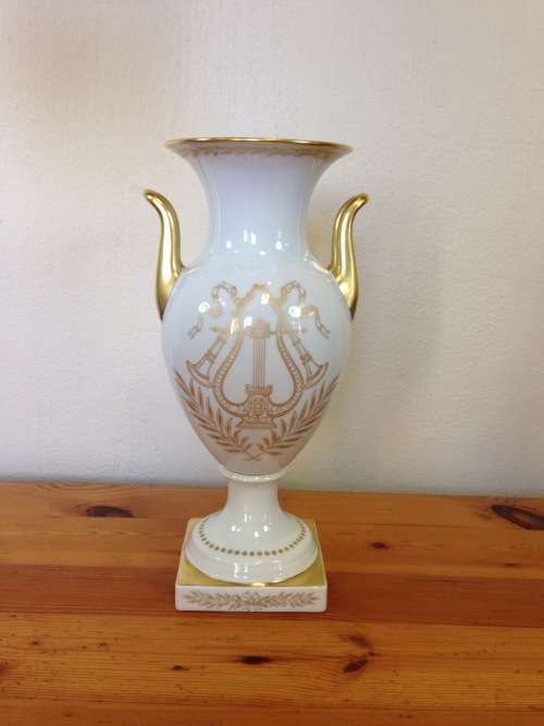 VASE URN HUTSCHENREUTHER GERMANY AMPHORA LARGE 395mm high GILT HANDLES HARP FLUTE MUSIC