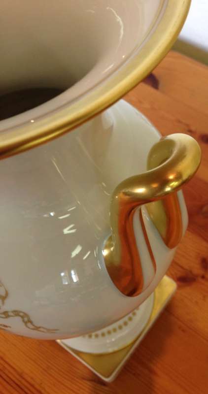 VASE URN HUTSCHENREUTHER GERMANY AMPHORA LARGE 395mm high GILT HANDLES HARP FLUTE MUSIC
